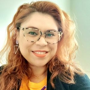 Meet your Posher, Gabriela